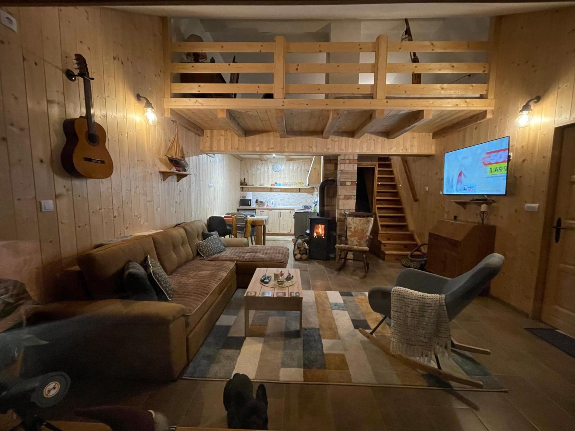 Zemunica Resimic Holiday home *